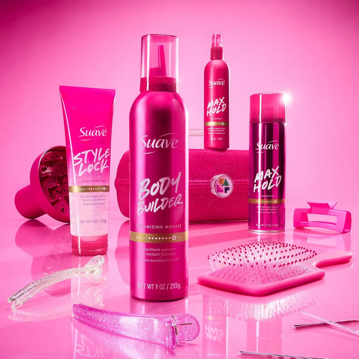 Suave Max Hold even spray distribution from the bottle promotes hold.