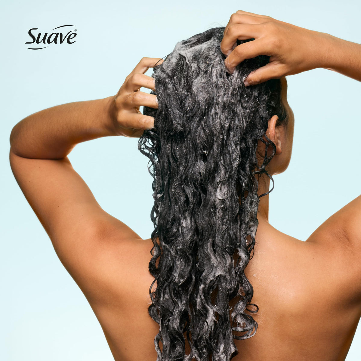 Suave Moisture Repair fragrance blend with grapefruit, muguet, and musk.