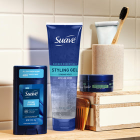 Suave Ocean Charge scent-notes visual hints of driftwood and ocean breeze.