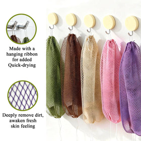 Lathering action with SubSahara net sponge for easy shower use