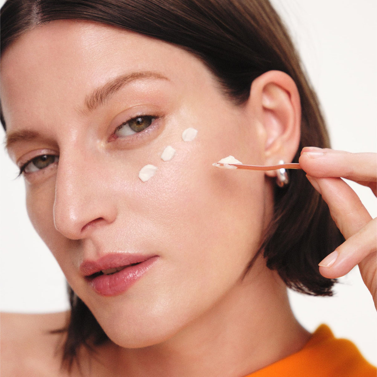 Texture swatch reveals balmy finish for targeted under-eye care