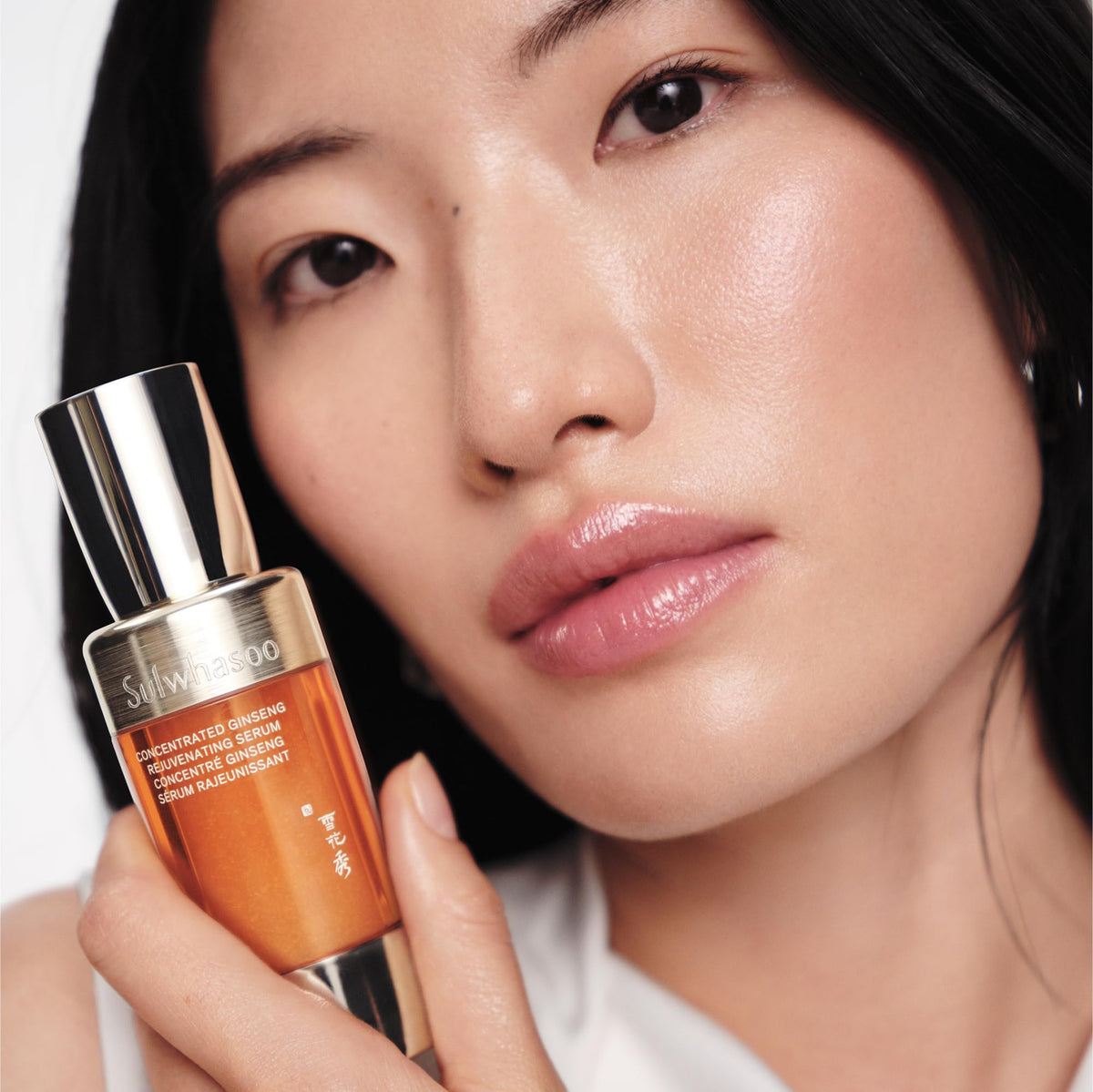 Sulwhasoo Serum pump dispensing for easy morning or night use