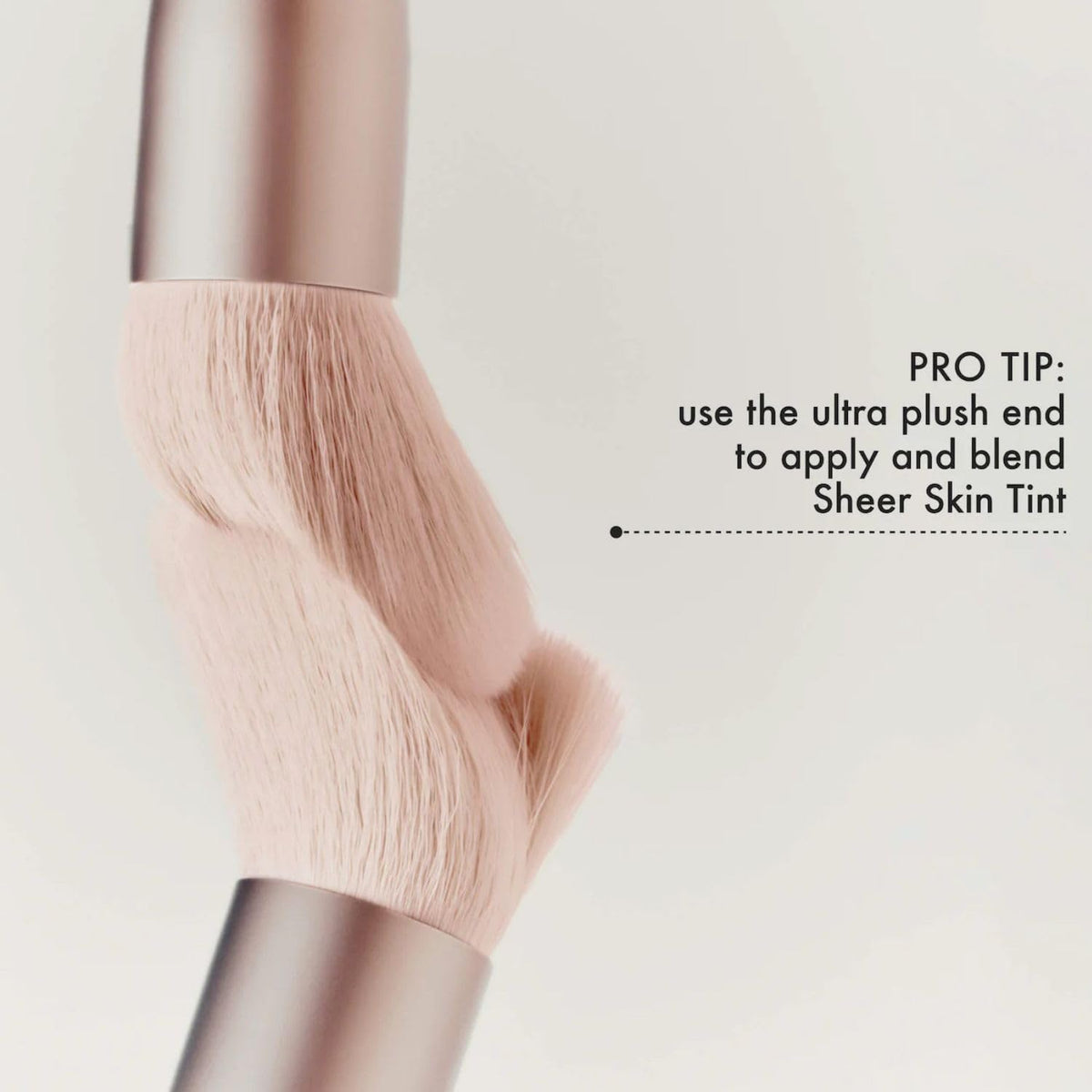Summer Fridays The Blush Brush ultra plush bristles feel gentle on skin during use