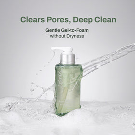 SUMSAE lightweight non-drying foam texture suitable for daily cleansing