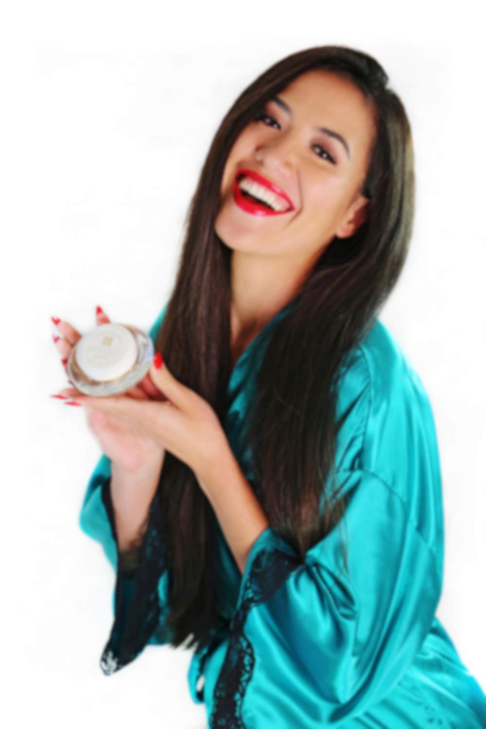 Ingredients list focusing on rosehip, evening primrose, annatto and ceramides