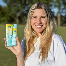 Sun Zapper reef-safe icon signals coral-friendly sunscreen formulation.