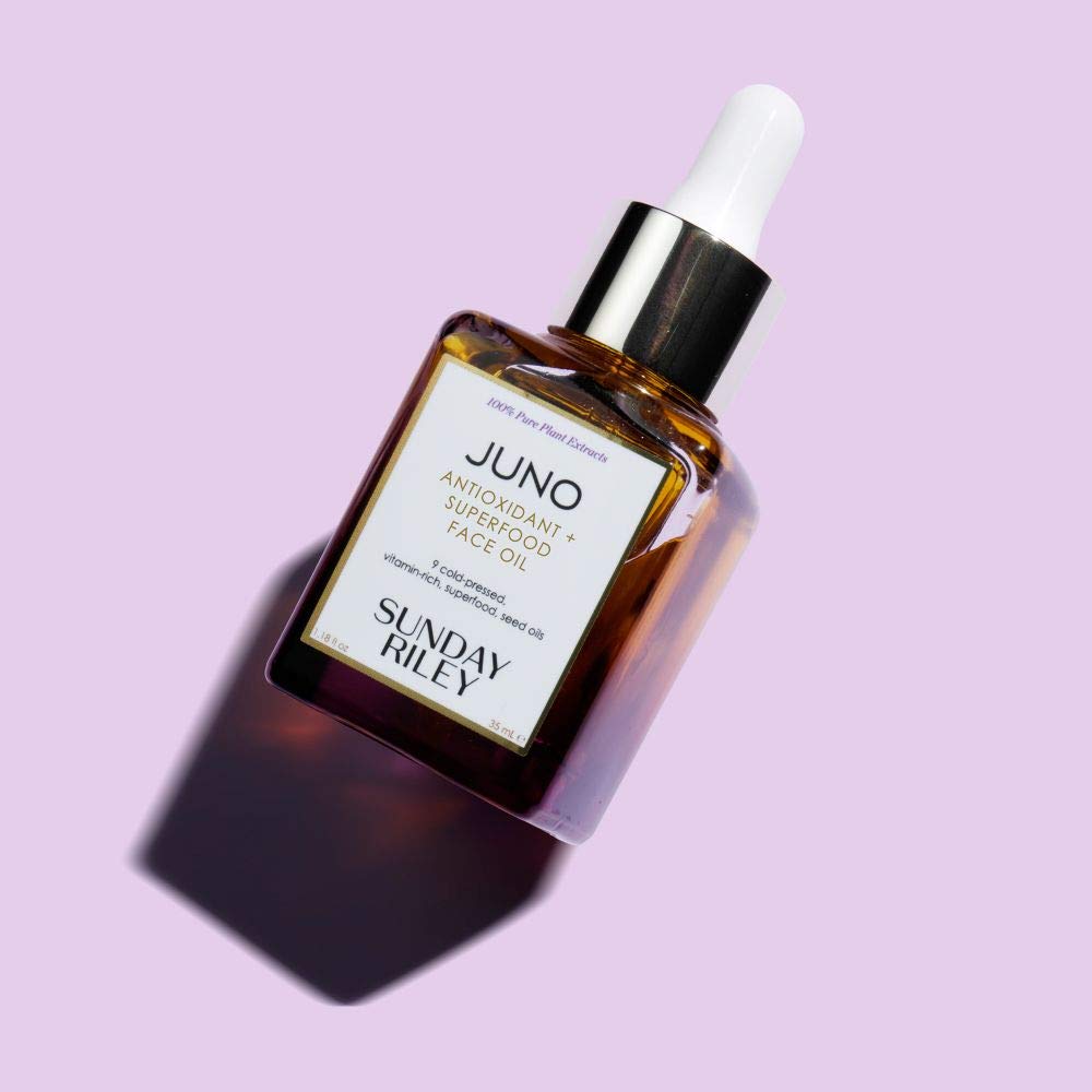 Sunday Riley Juno dropper delivers a lightweight oil for quick absorption.