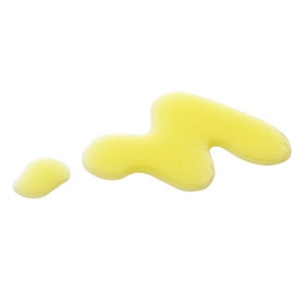 Juno oil close-up reveals silky texture for smooth, dewier skin.