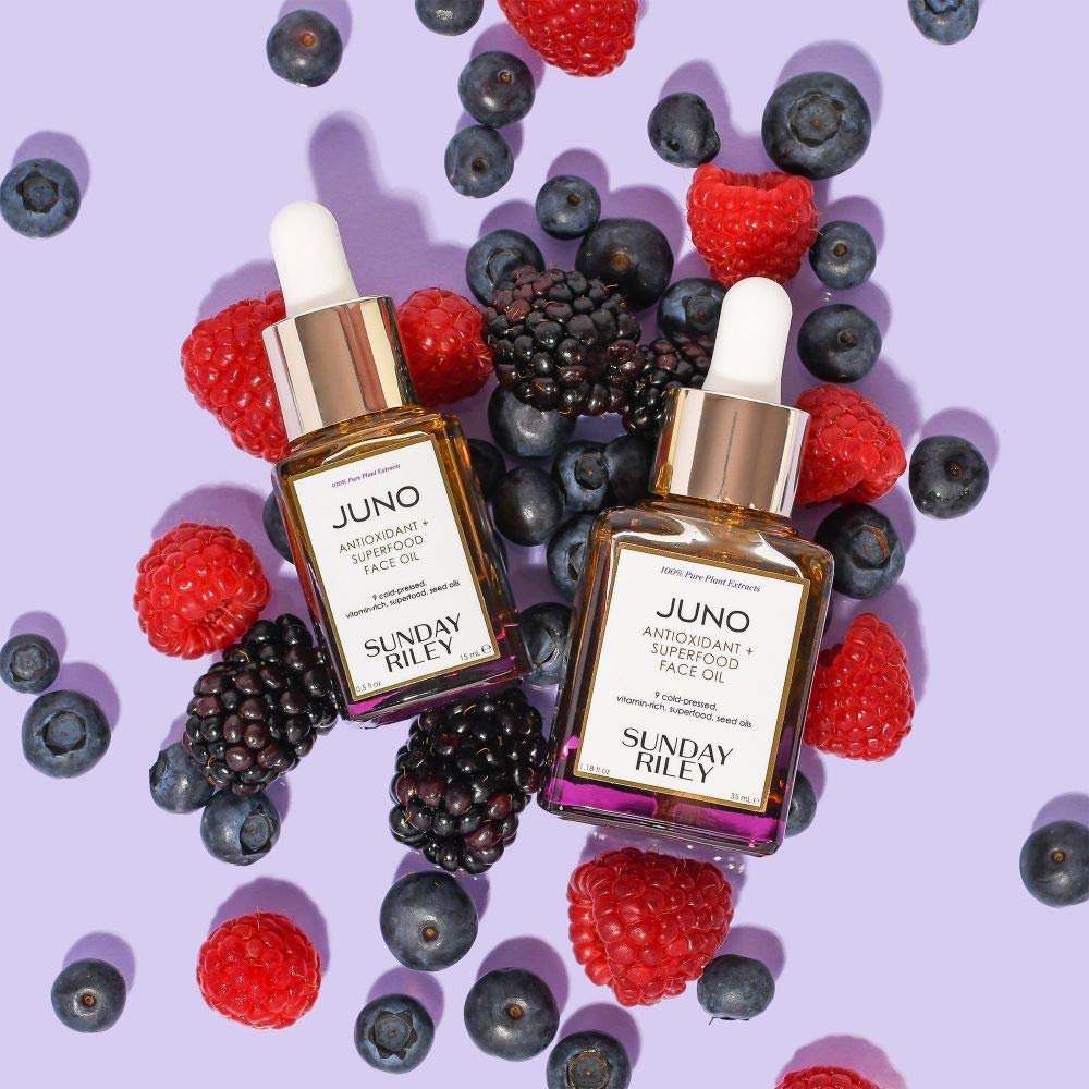Juno formula highlights nine cold-pressed seed oils for nutrient-rich care.