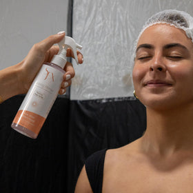 SunFX acai-aloe-witch-hazel formula nourishes skin.