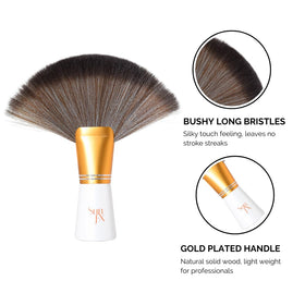 SunFX brush with a washable handle for quick cleaning and maintenance.