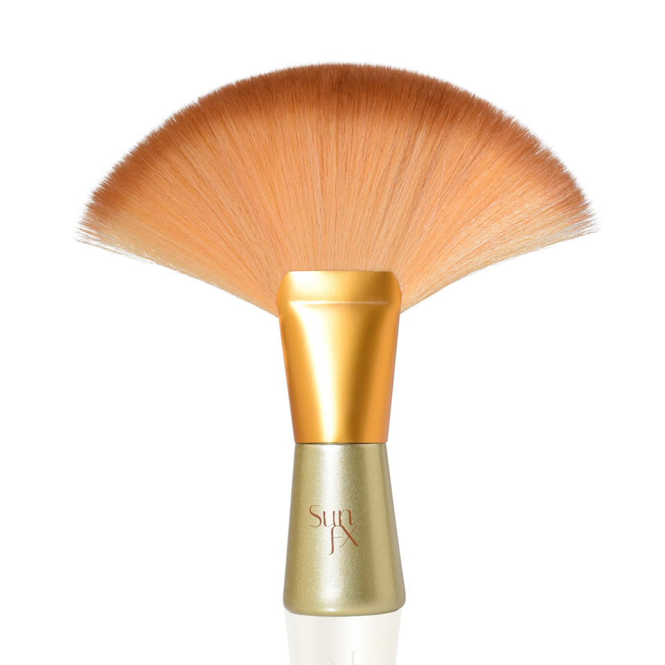 SunFX Finishing Powder Brush, large head for precise spray tan coverage.