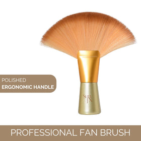 SunFX bristles provide a gentle touch for even powder distribution.