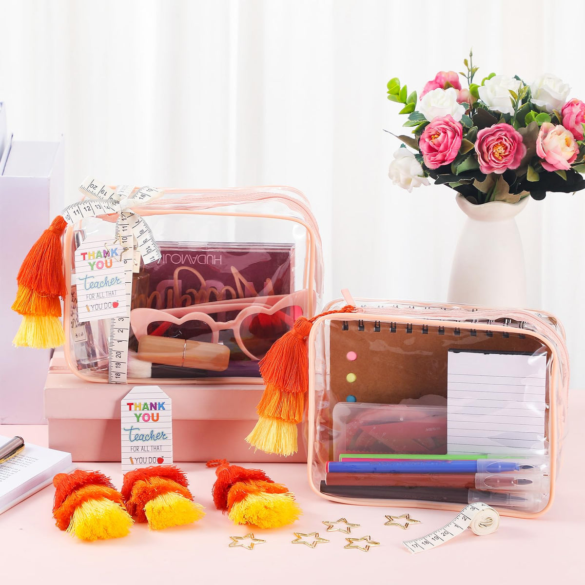 Sunnymove gift-packaging elements help create a polished presentation.