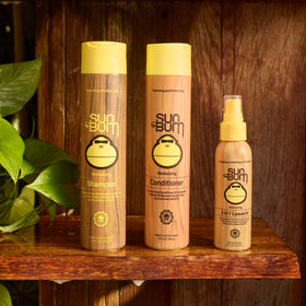 SunSun fragrance close-up hints at a light, refreshing scent