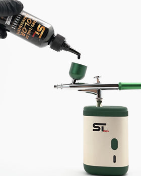 Supreme Trimmer Airbrush Easy Clean-Up keeps tools and skin tidy after use.