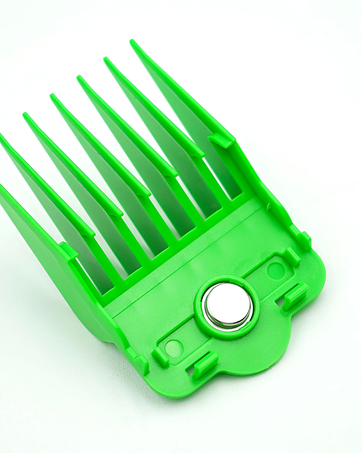 Durable ABS and metal construction of Supreme Trimmer CMG100 guards