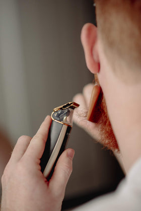 Supreme Trimmer T Shaper charging stand keeps your setup tidy