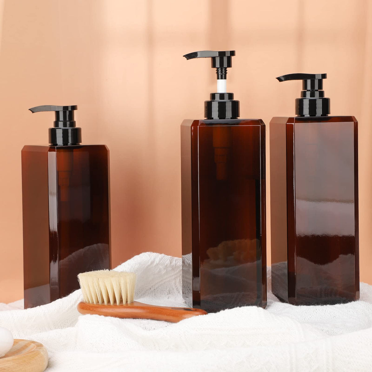 Suream refillable dispenser set suitable for bathroom, bedroom, kitchen.