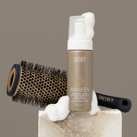 Model demonstrates flexible medium hold achieved with SURFACE Awaken foam