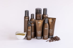 Humidity resistance image showing Surface CURLS Finishing Spray maintaining curl shape.