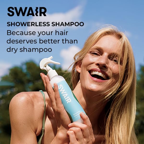 Mist spray from SWAIR Showerless Shampoo evenly coats hair.