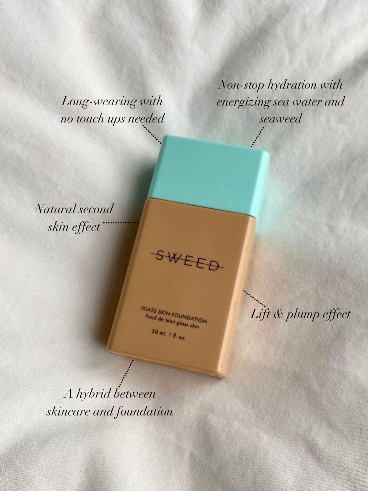 Sweed Glass Skin Foundation sea-water infusion swatch showcases moisturizing protection against dryness.