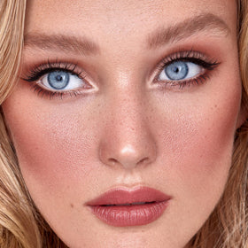 SWEED No Lash-Lash 12mm lashes lift outer corners for eye shape