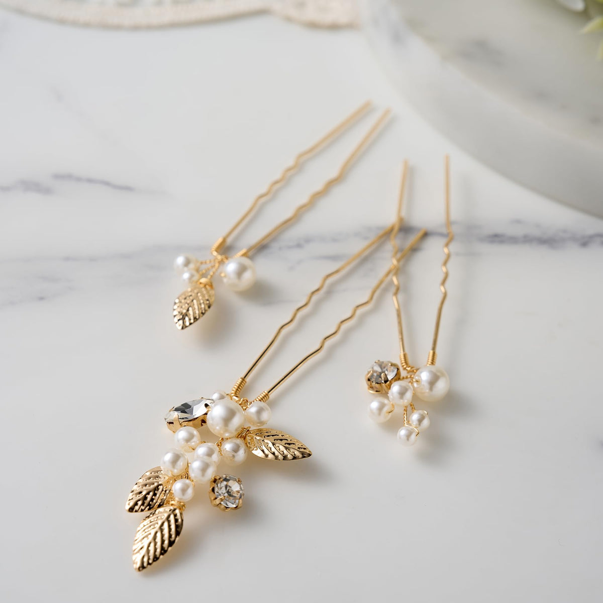 SweetV vintage leaf design on a bridal hair pin for classic wedding charm.
