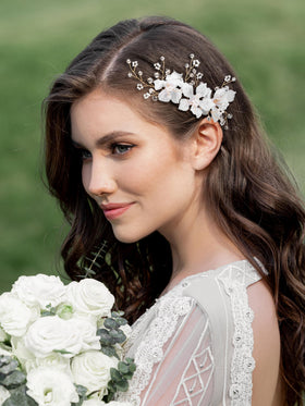 SweetV bridal hair pin with gold wire and crystals elevates beach wedding looks