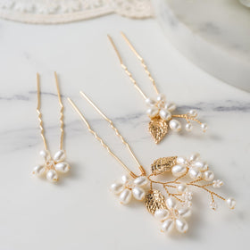 SweetV seven-piece pearl hair pin set ideal for bridesmaids and wedding party