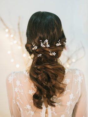 SweetV delicate leaf design hair piece adds subtle sparkle to hair
