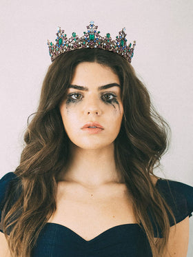 SWEETV jeweled crown green party-accessory ideal for cosplay and celebrations.