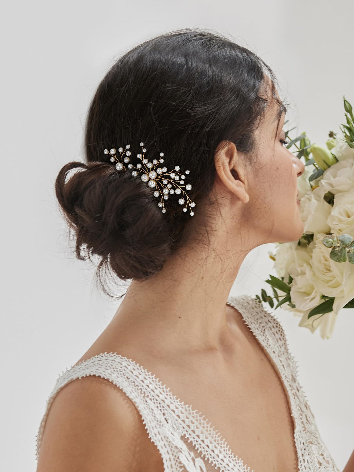 SWEETV leaf motif hair pin design adds elegant accent to updos.