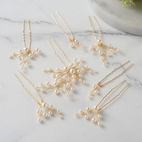 SWEETV soft-gloss finish hair pin provides subtle shine during all-day wear.