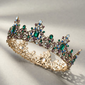 SWEETV wedding-tiara green-crown lends refined elegance for occasions.