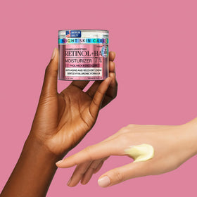 SWIZON Retinol Face Cream green tea antioxidants protect skin.