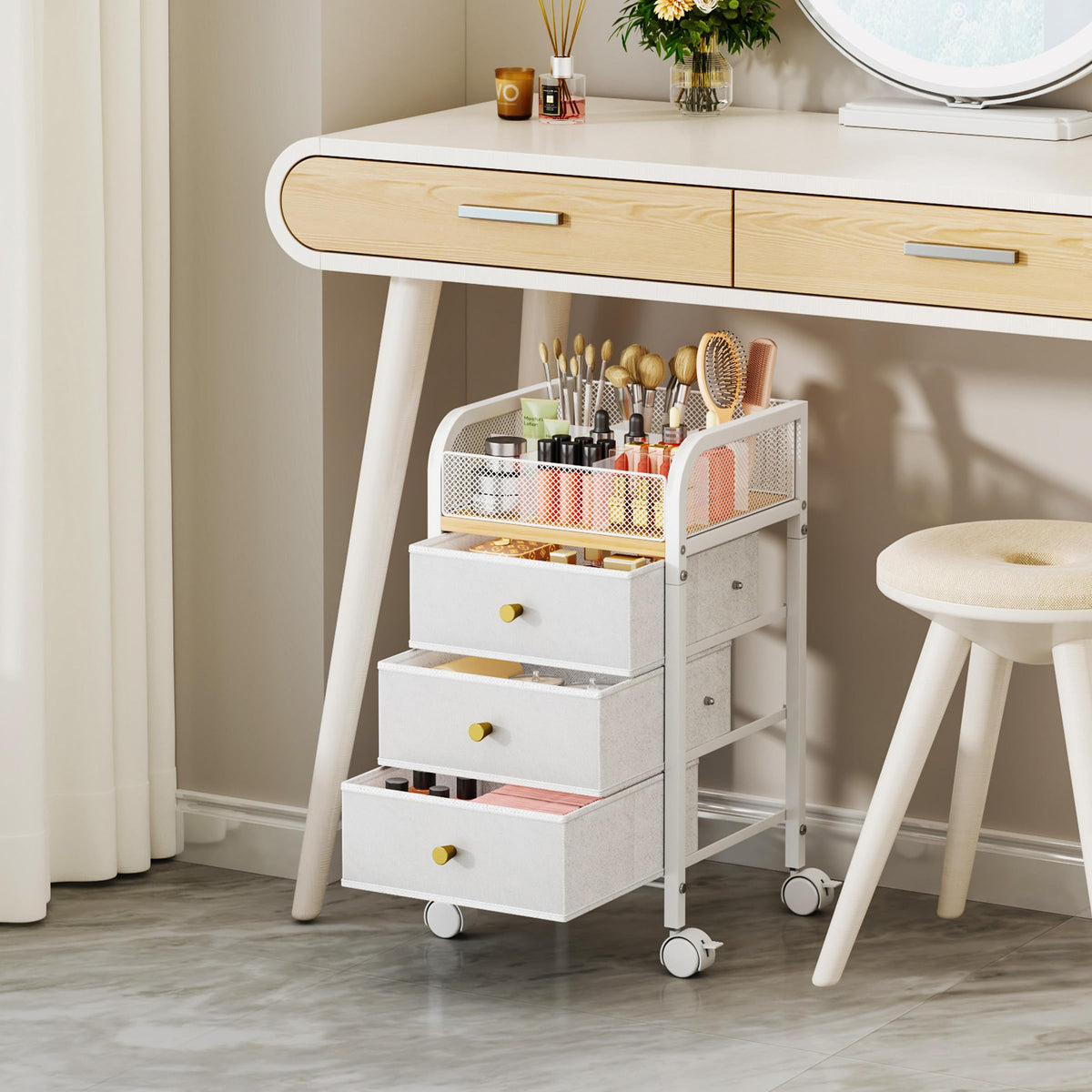 SWTYMIKI Nordic white finish adds chic style to any vanity.