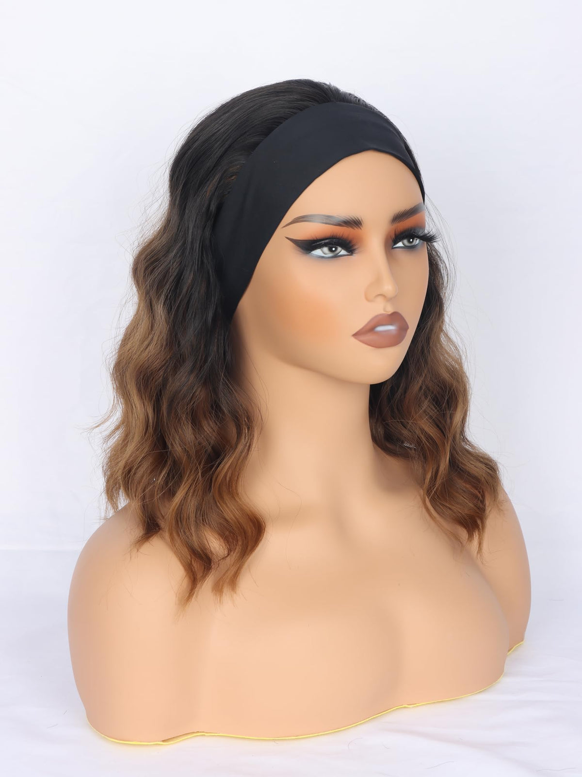 SYMEIW medium-cap with adjustable Velcro for comfortable fit