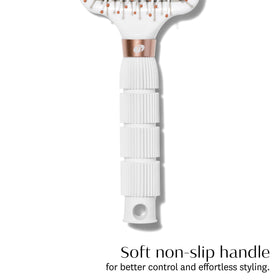 T3 Smooth Paddle Brush soft non-slip handle supports comfortable control