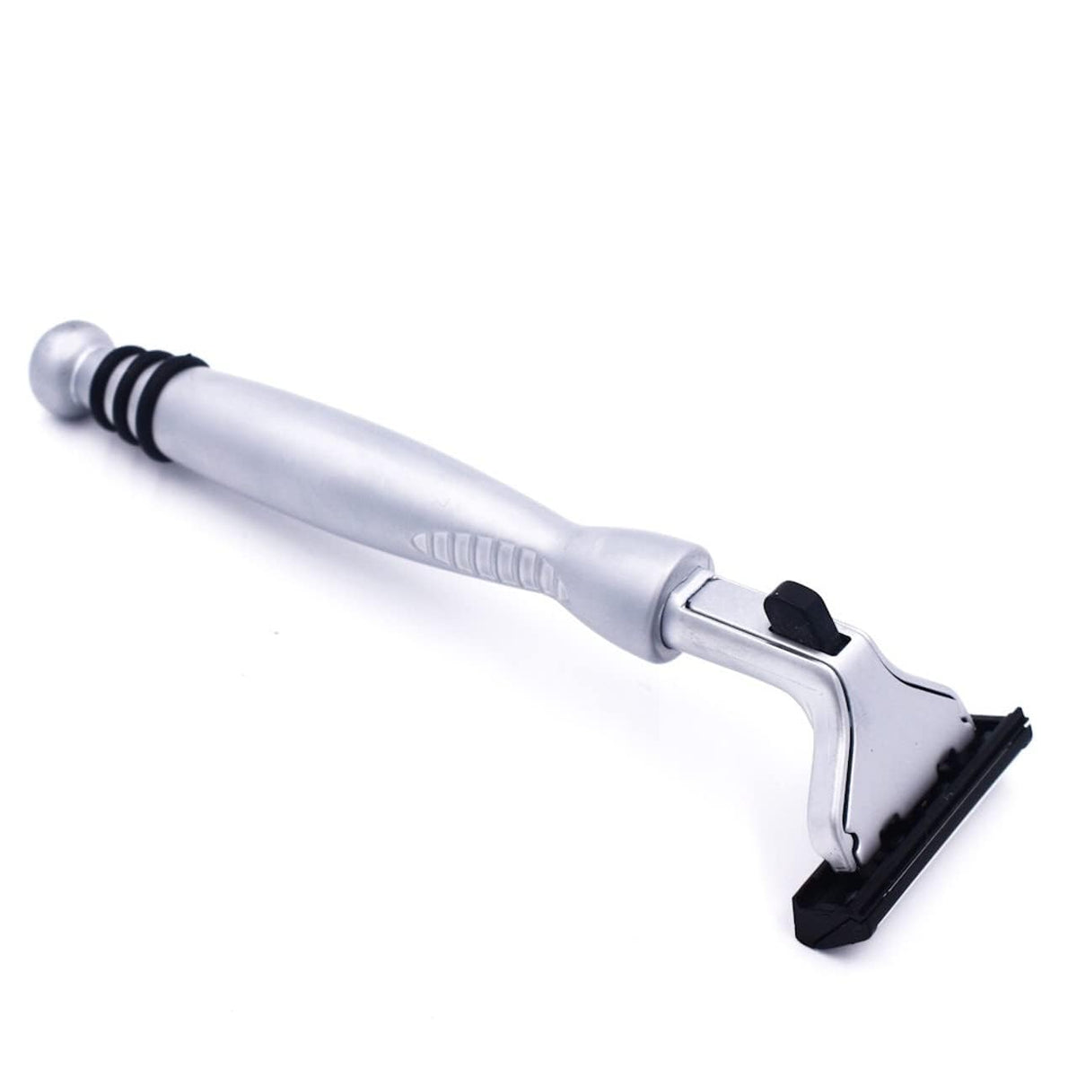 Taconic Shave ready-to-use packaging invites immediate setup or gifting.