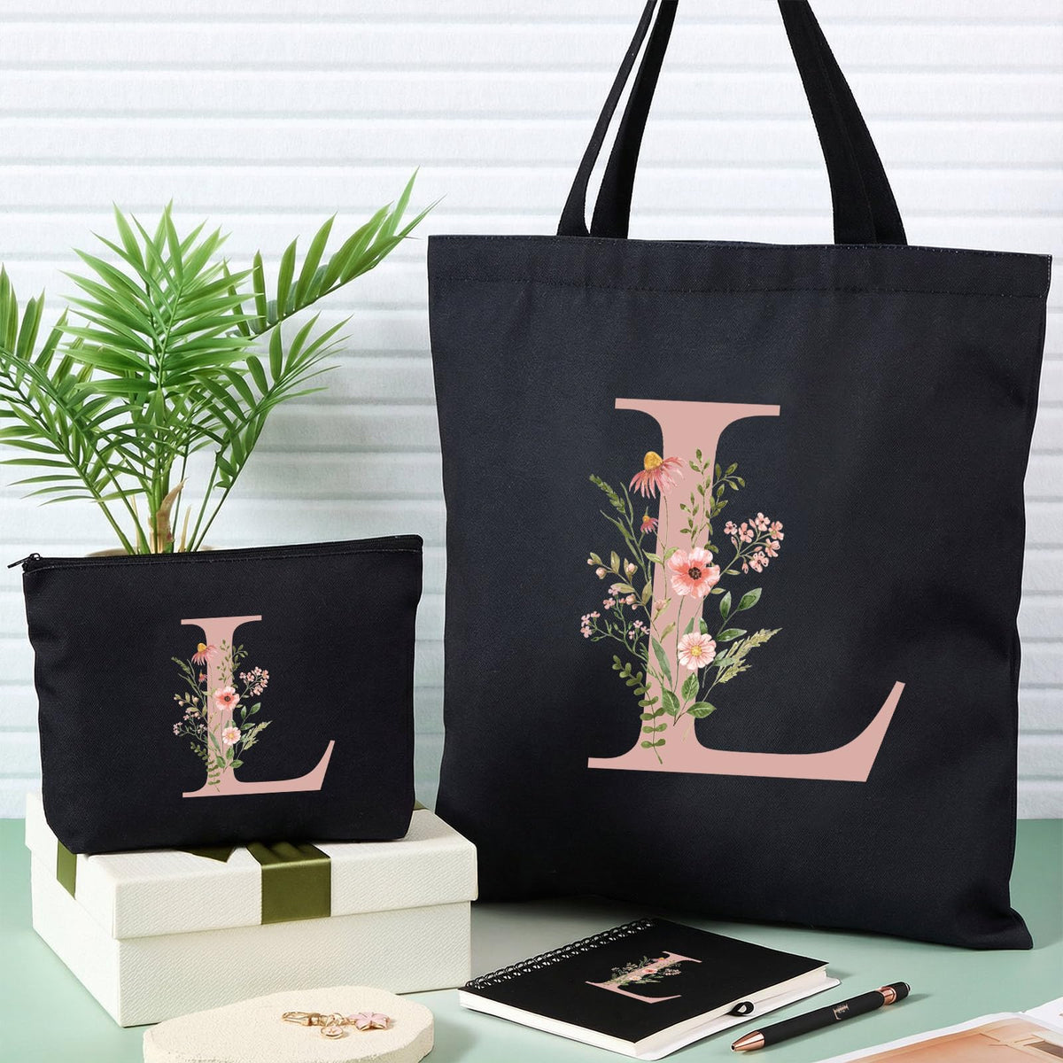 Talltalk floral monogram charm featuring L, stylish key accessory for bags