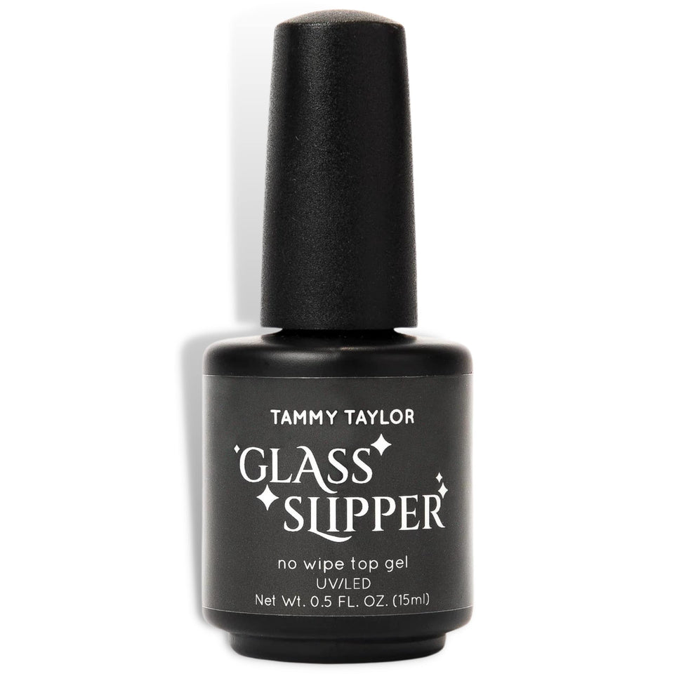 Tammy Taylor Glass Slipper top coat bottle close-up for long-lasting gloss