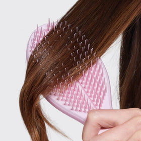 Tangle Teezer Ultimate Styler packaging emphasizes sustainability during the transition.