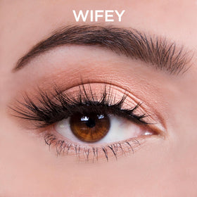 Tarte tarteist PRO lashes Center of Attention offer dramatic length and volume.