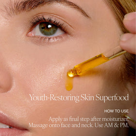 Tata Harper Retinoic Nutrient Face Oil glow on the skin.