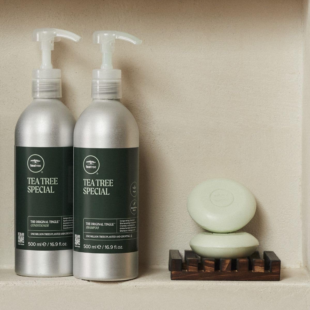 Zero-plastic packaging reduces waste while delivering a concentrated cleansing bar.