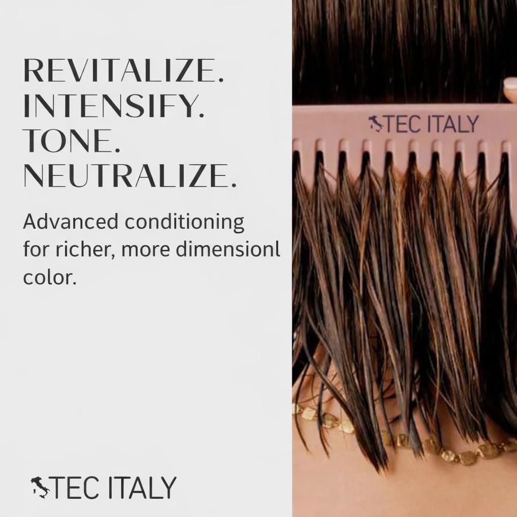 Tec Italy Lumina Forza Red close-up texture showcases rich conditioning and gloss