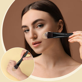 Teenyyou foundation brush ideal for precise application and even coverage on the face.