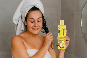 Terramar close-up shows argan, macadamia, and monoi nourishing hair.